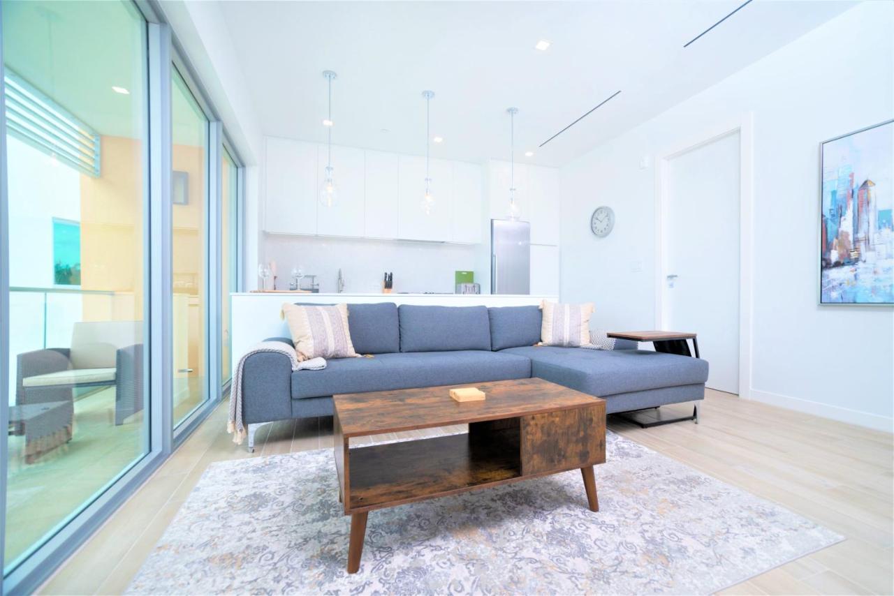 Cayman Luxury Rentals At One Canal Point George Town Bagian luar foto