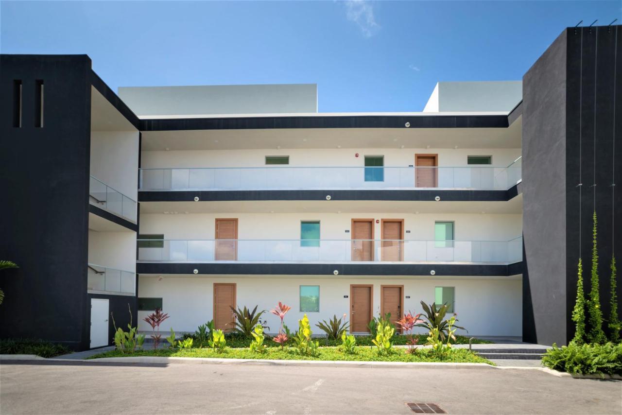 Cayman Luxury Rentals At One Canal Point George Town Bagian luar foto