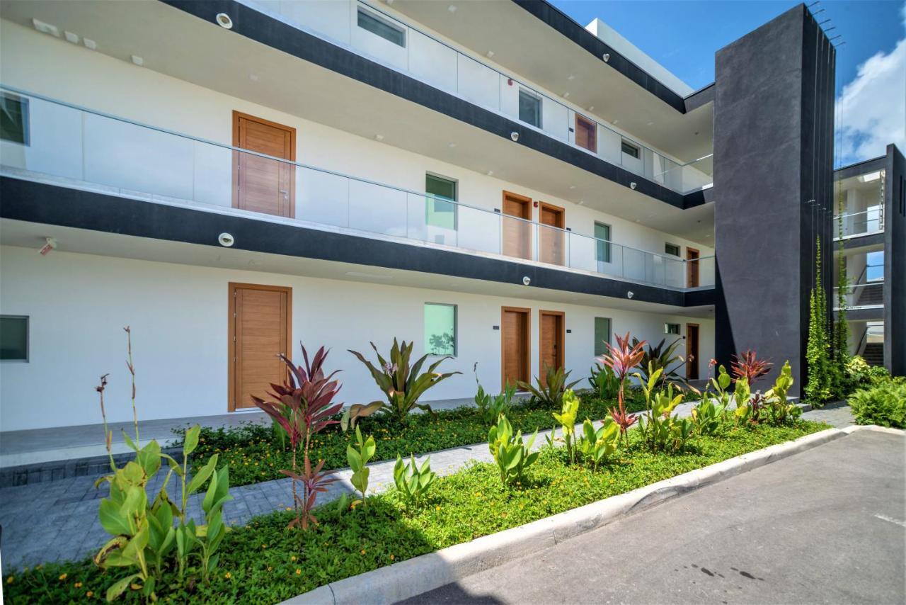 Cayman Luxury Rentals At One Canal Point George Town Bagian luar foto