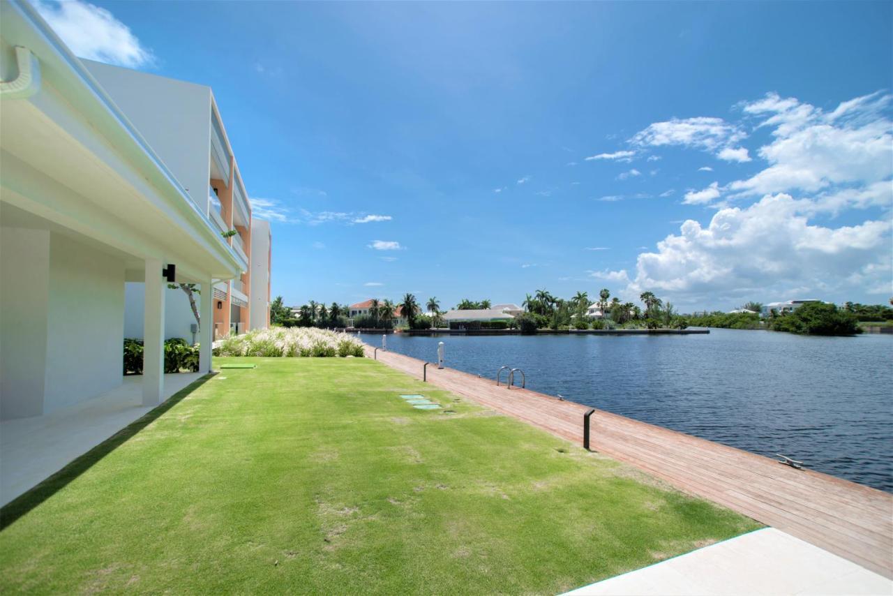 Cayman Luxury Rentals At One Canal Point George Town Bagian luar foto