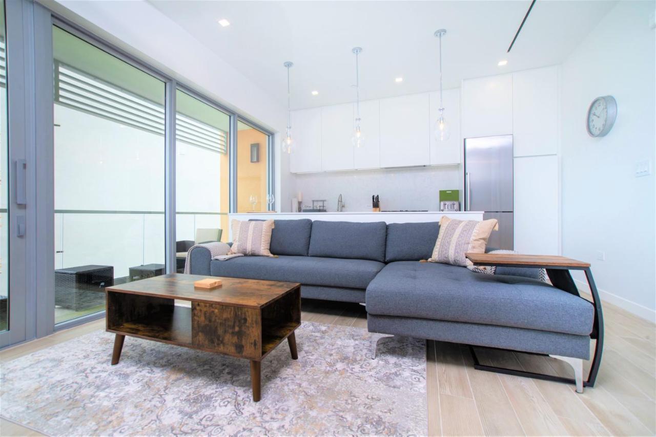 Cayman Luxury Rentals At One Canal Point George Town Bagian luar foto