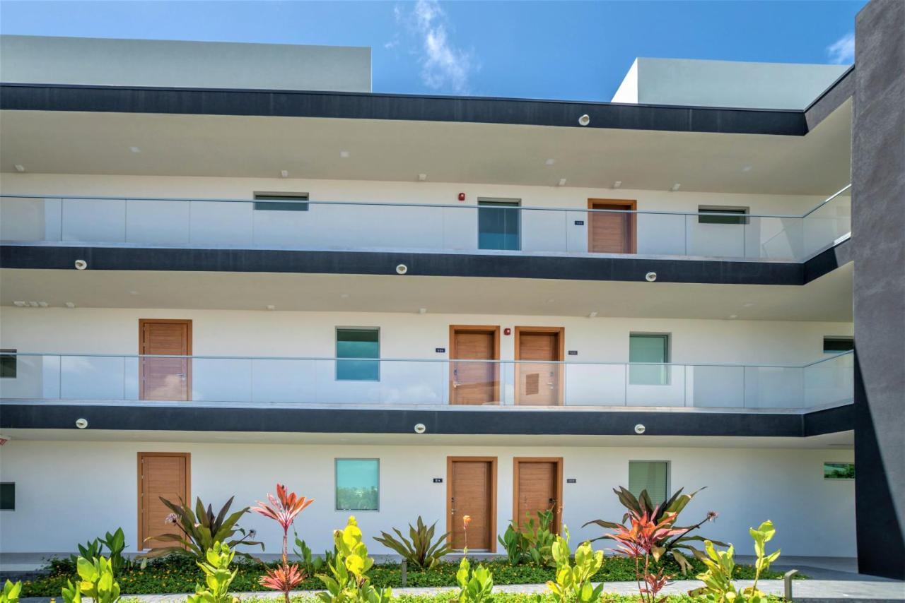 Cayman Luxury Rentals At One Canal Point George Town Bagian luar foto