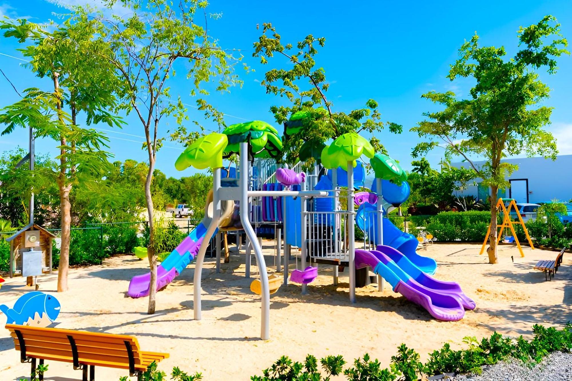 Cayman Luxury Rentals At One Canal Point George Town Bagian luar foto