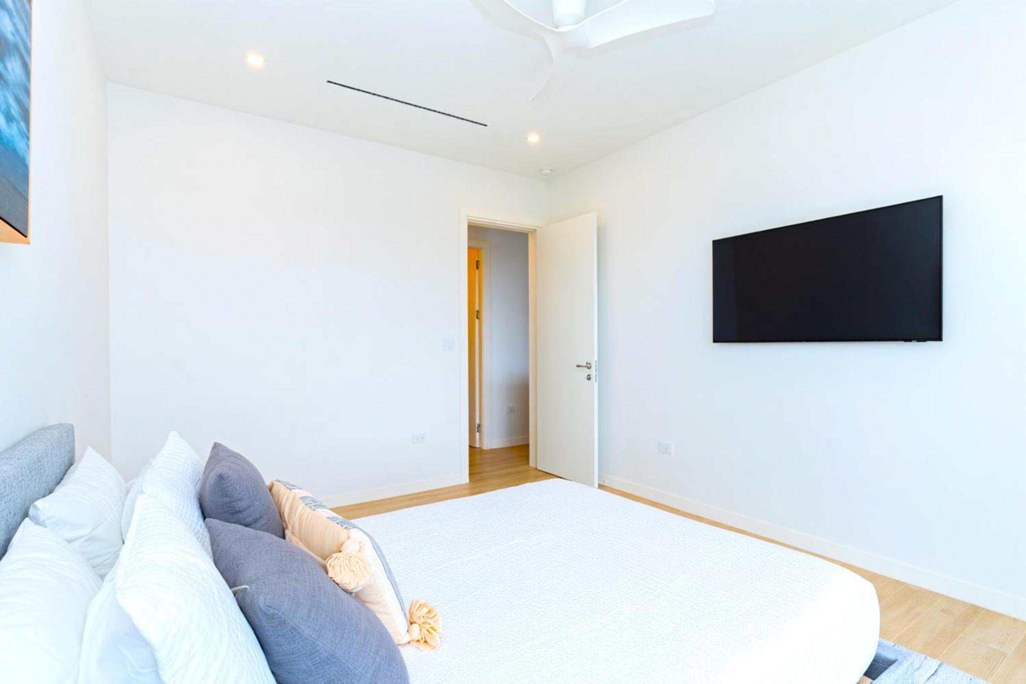Cayman Luxury Rentals At One Canal Point George Town Bagian luar foto
