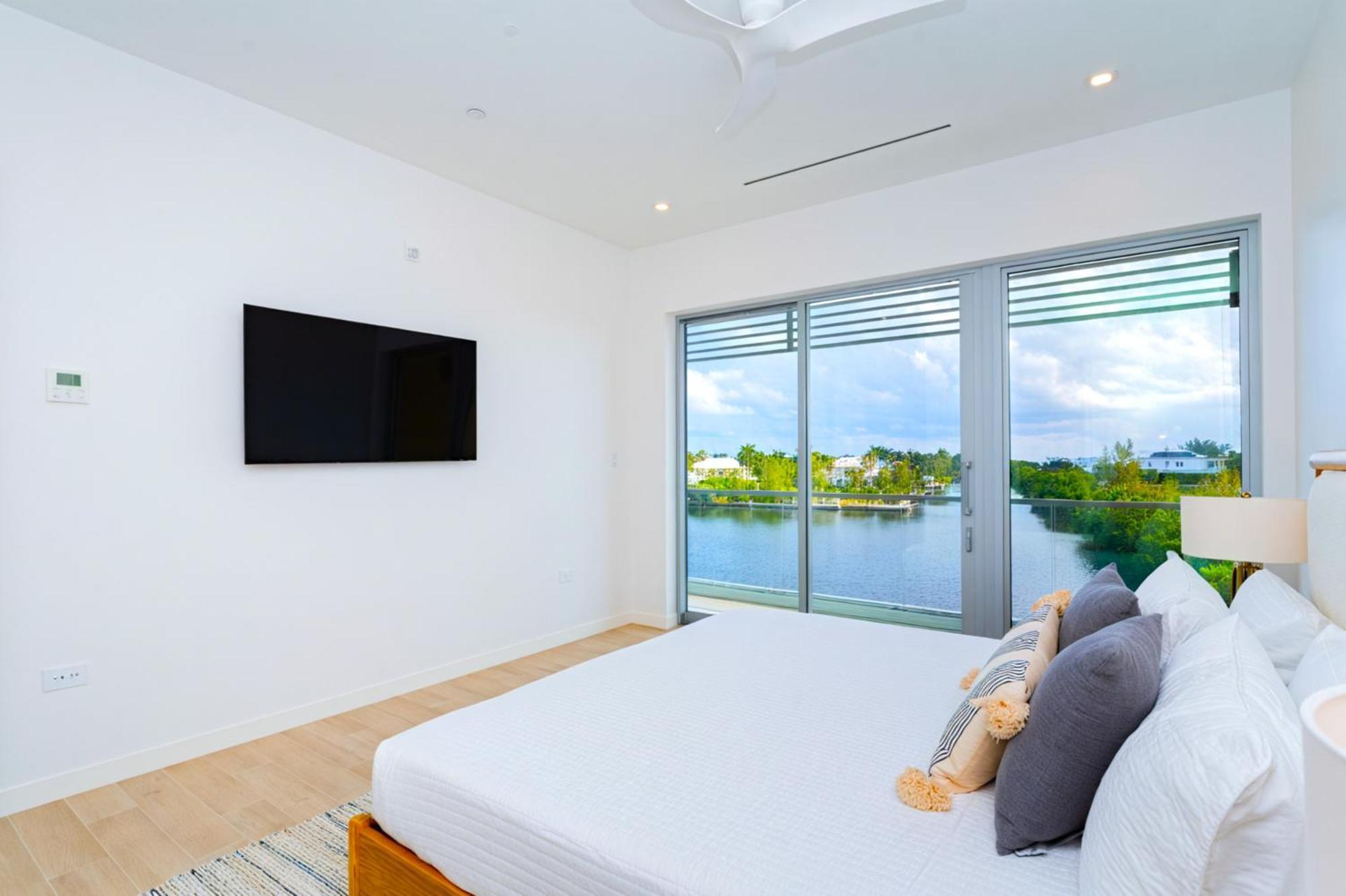 Cayman Luxury Rentals At One Canal Point George Town Bagian luar foto